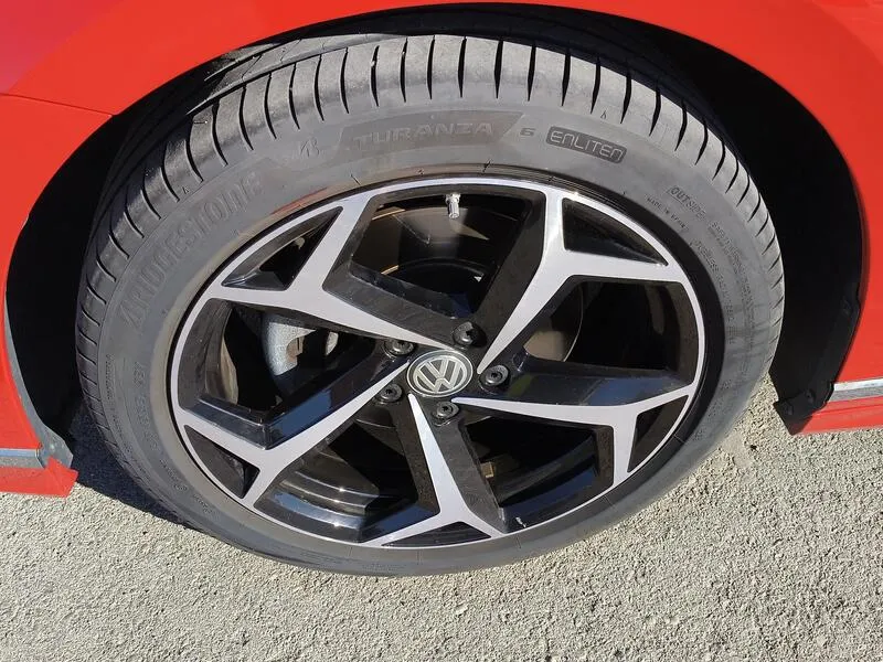 Volkswagen Passat R-Line 2.0 TDI - foto 46