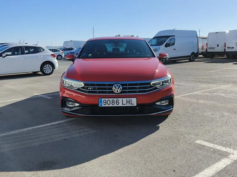 Volkswagen Passat R-Line 2.0 TDI - foto 9