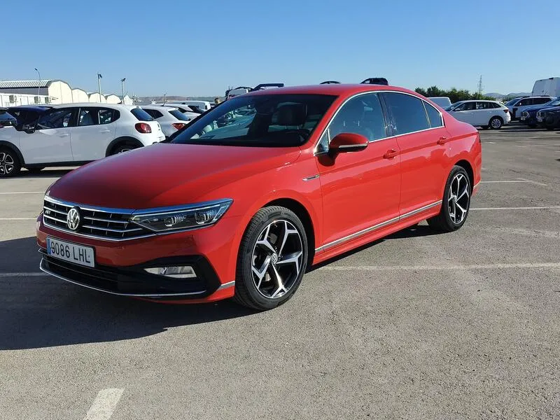 Volkswagen Passat R-Line 2.0 TDI - foto 2