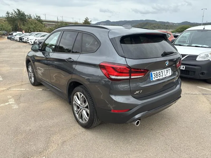 BMW X1 sDrive18i - foto 4