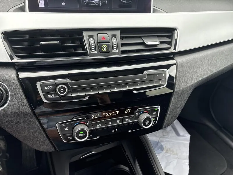 BMW X1 sDrive18i - foto 16