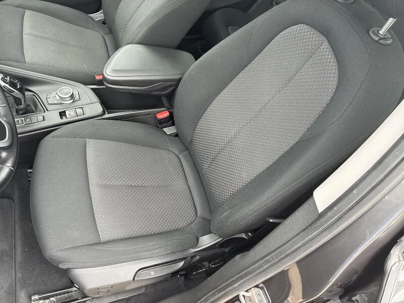BMW X1 sDrive18i - foto 32