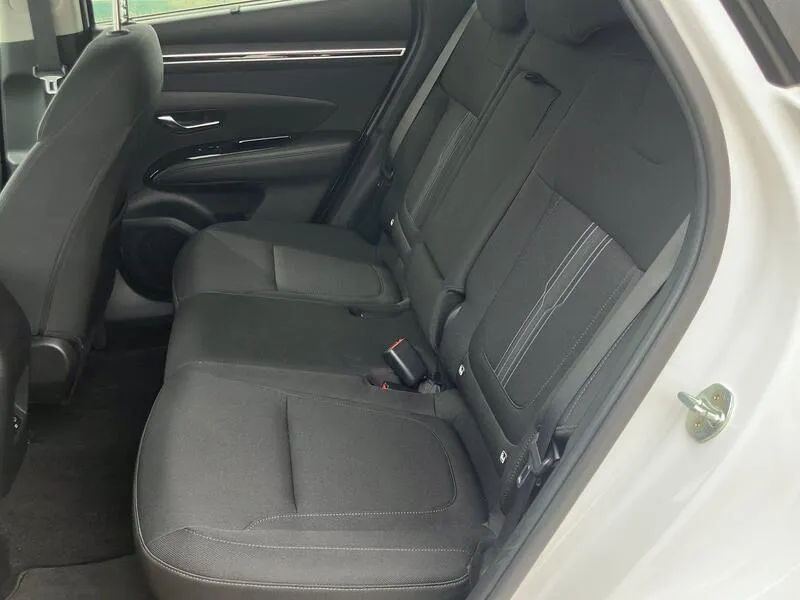 Hyundai Tucson 1.6 T-GDi 48V Tecno Sky - foto 16