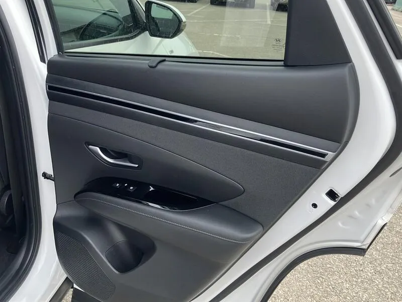 Hyundai Tucson 1.6 T-GDi 48V Tecno Sky - foto 20