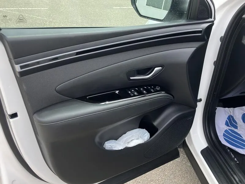 Hyundai Tucson 1.6 T-GDi 48V Tecno Sky - foto 11
