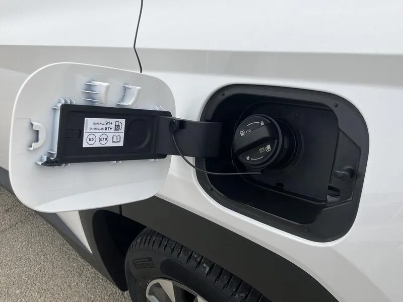 Hyundai Tucson 1.6 T-GDi 48V Tecno Sky - foto 29