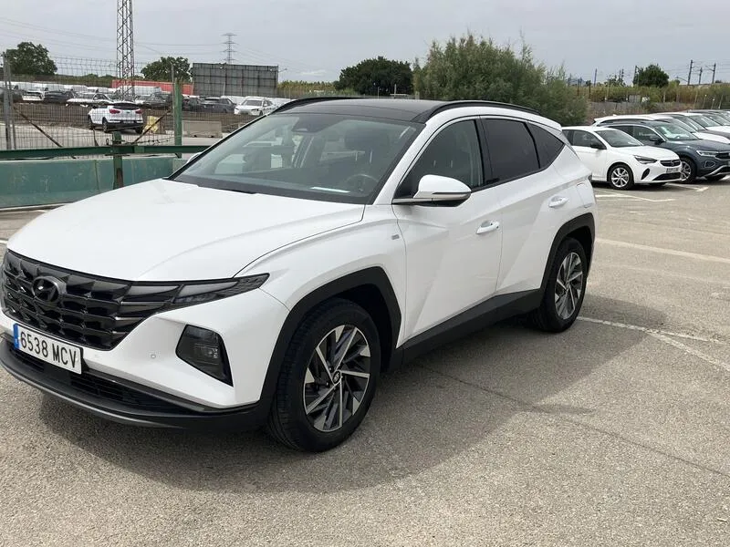 Hyundai Tucson 1.6 T-GDi 48V Tecno Sky