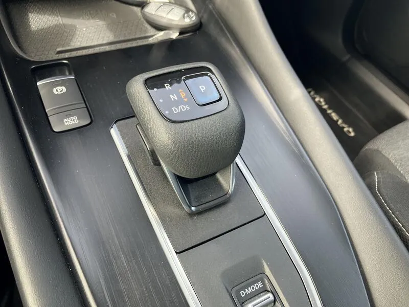 Nissan Qashqai DIG-T mHEV Xtronic N-GO - foto 35