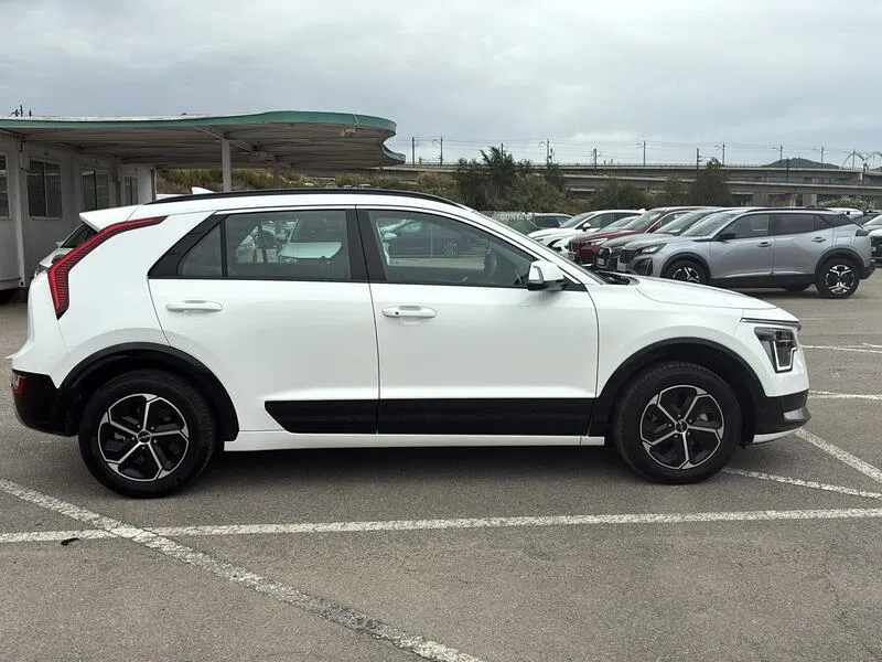 Kia Niro 1.6 GDi HEV Drive - foto 7