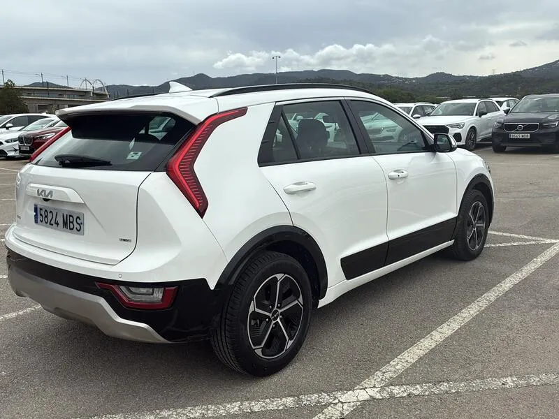 Kia Niro 1.6 GDi HEV Drive - foto 6