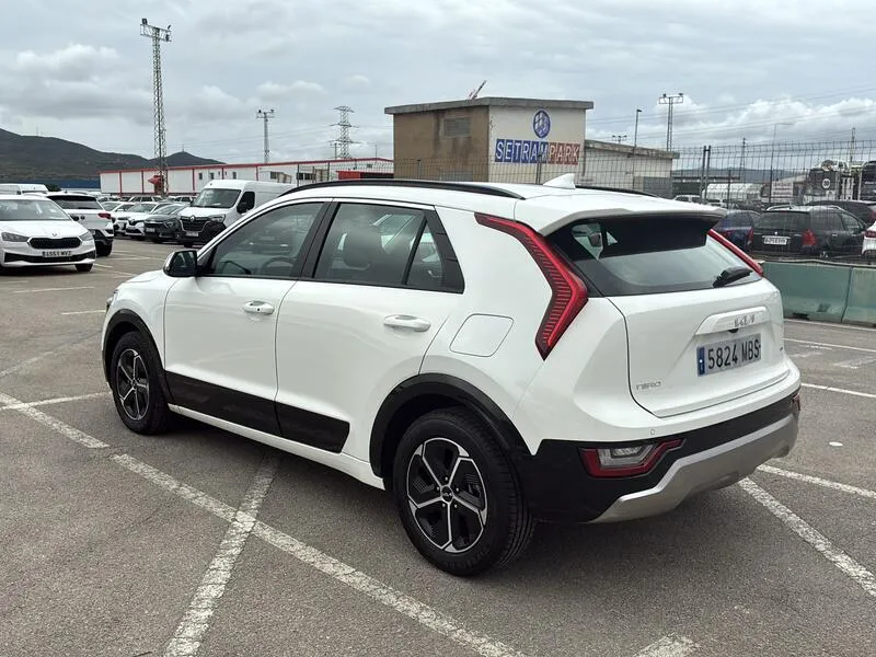Kia Niro 1.6 GDi HEV Drive - foto 4