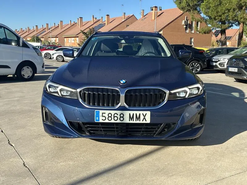 BMW Serie 3 Touring 320d 2.0 - foto 9