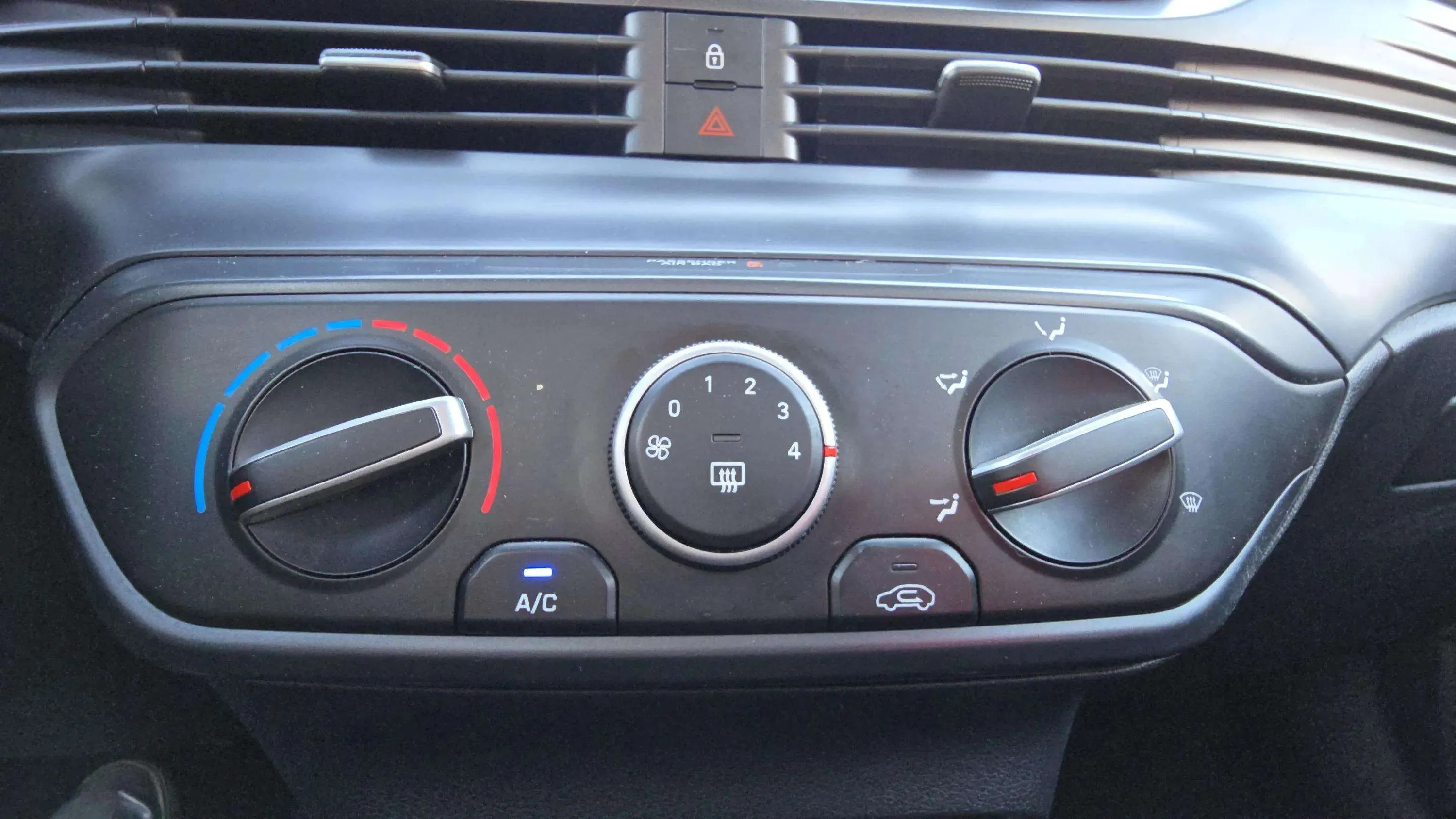 Hyundai i20 1.0 T-GDi Klass - foto 25