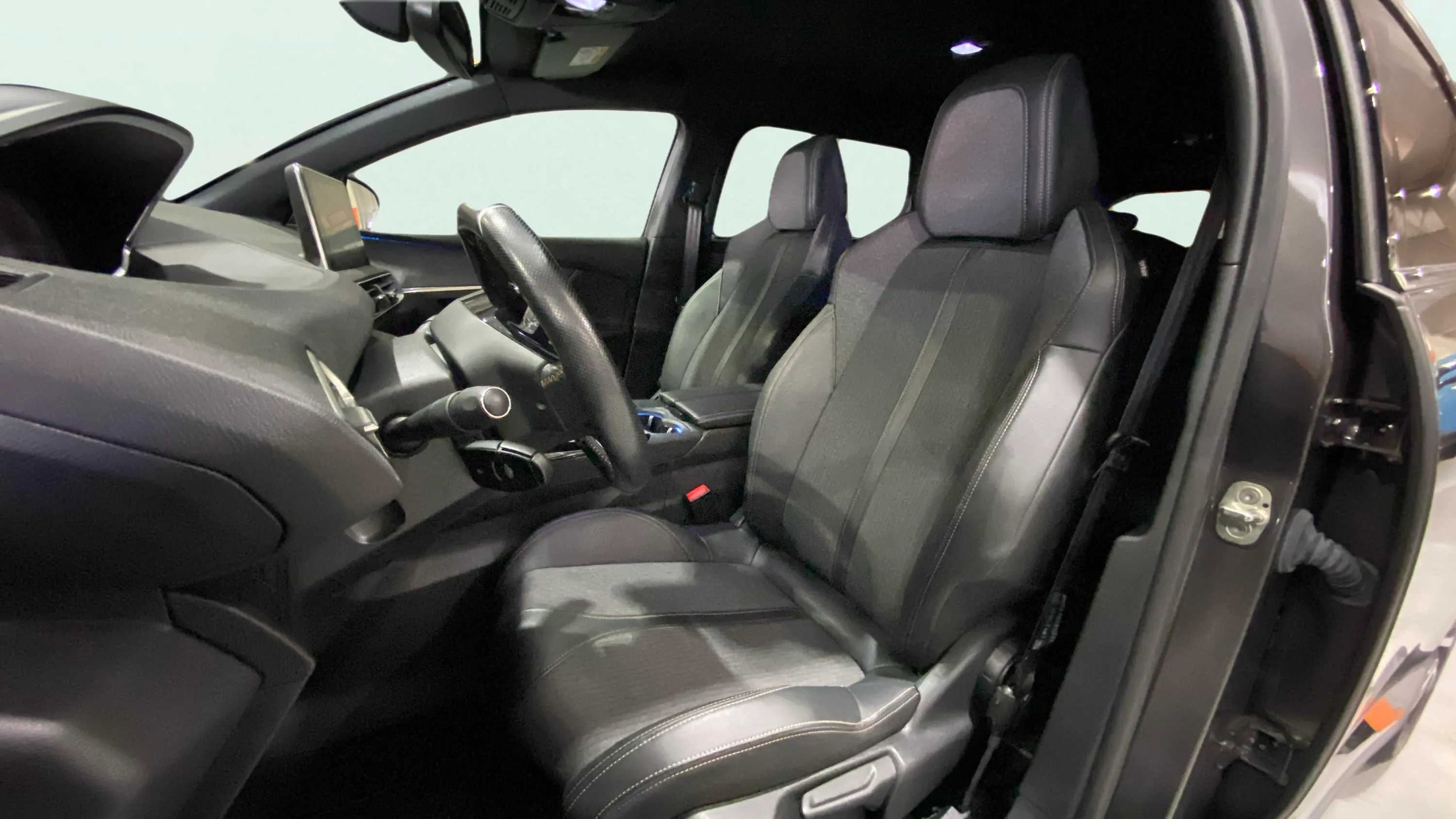 Peugeot 5008 Active 1.2L PureTech - foto 10