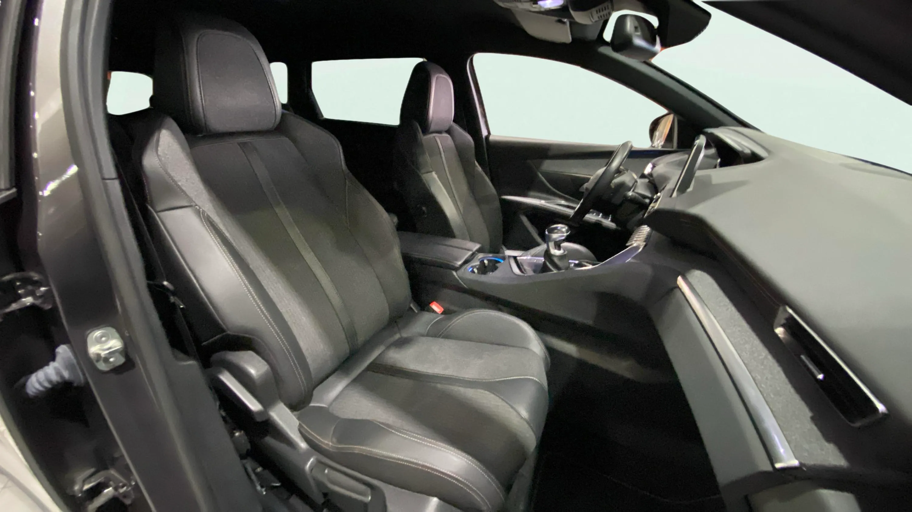 Peugeot 5008 Active 1.2L PureTech - foto 11