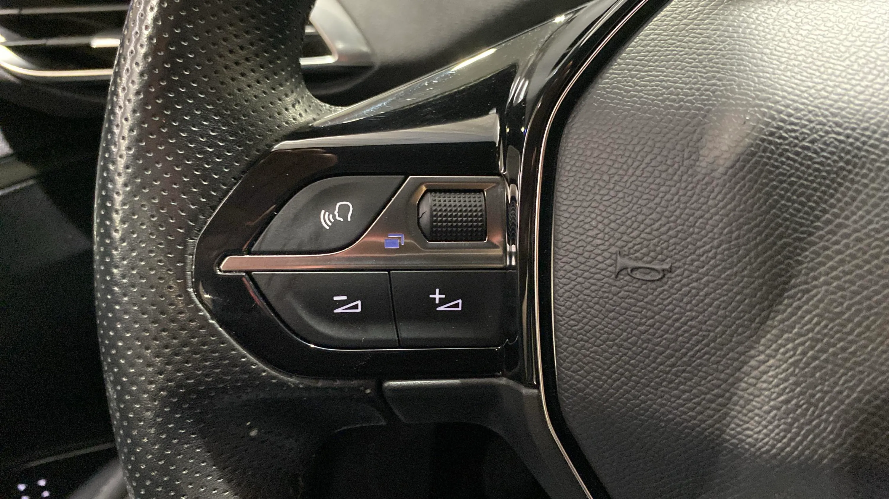 Peugeot 5008 Active 1.2L PureTech - foto 19