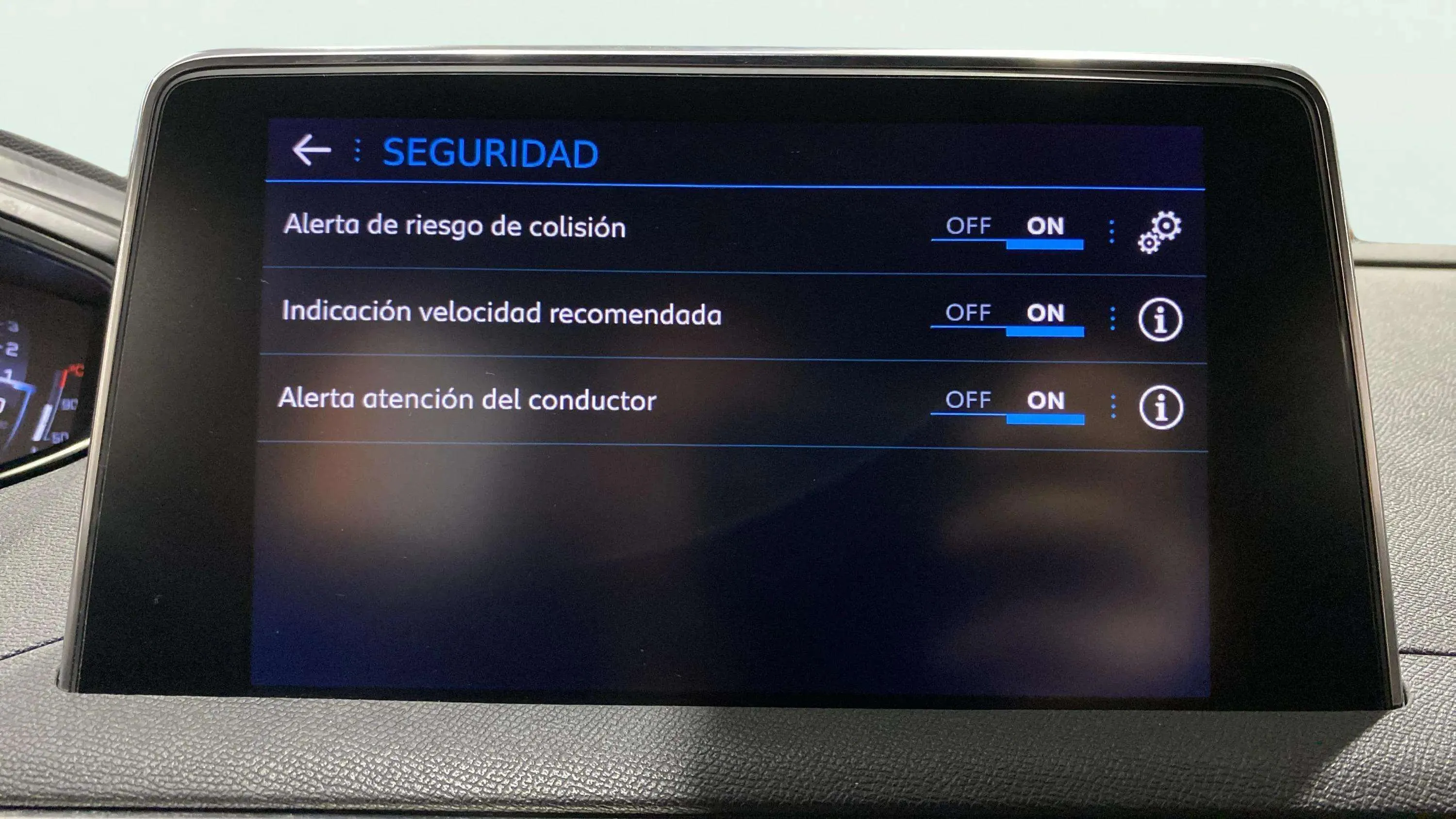 Peugeot 5008 Active 1.2L PureTech - foto 30