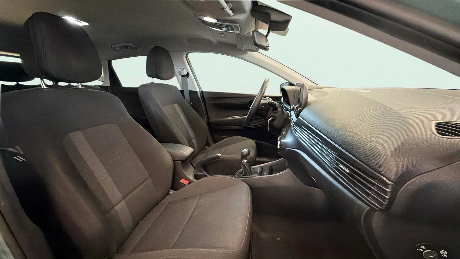 Hyundai i20 1.2 MPI Klass - foto 11