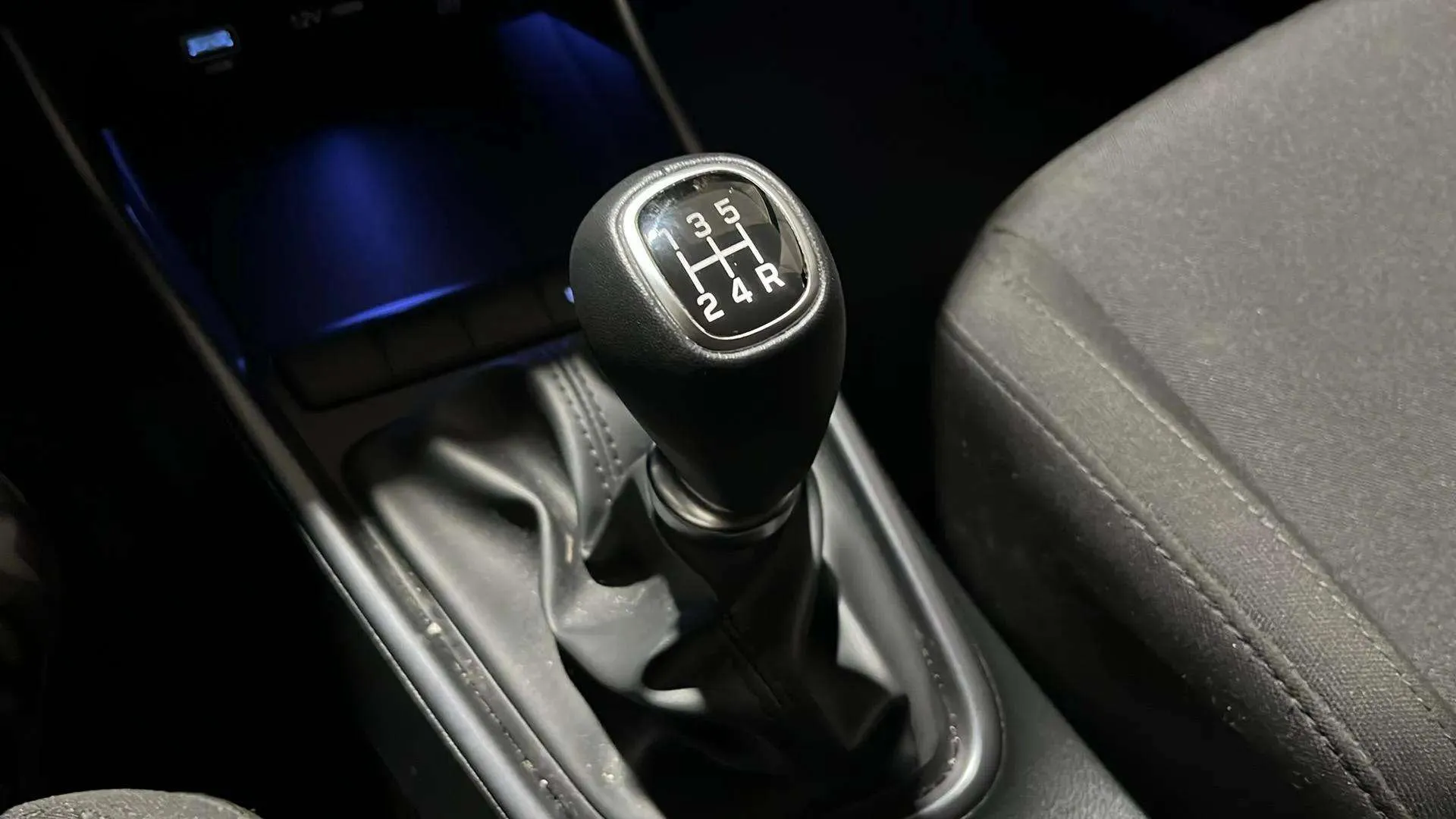Hyundai i20 1.2 MPI Klass - foto 17