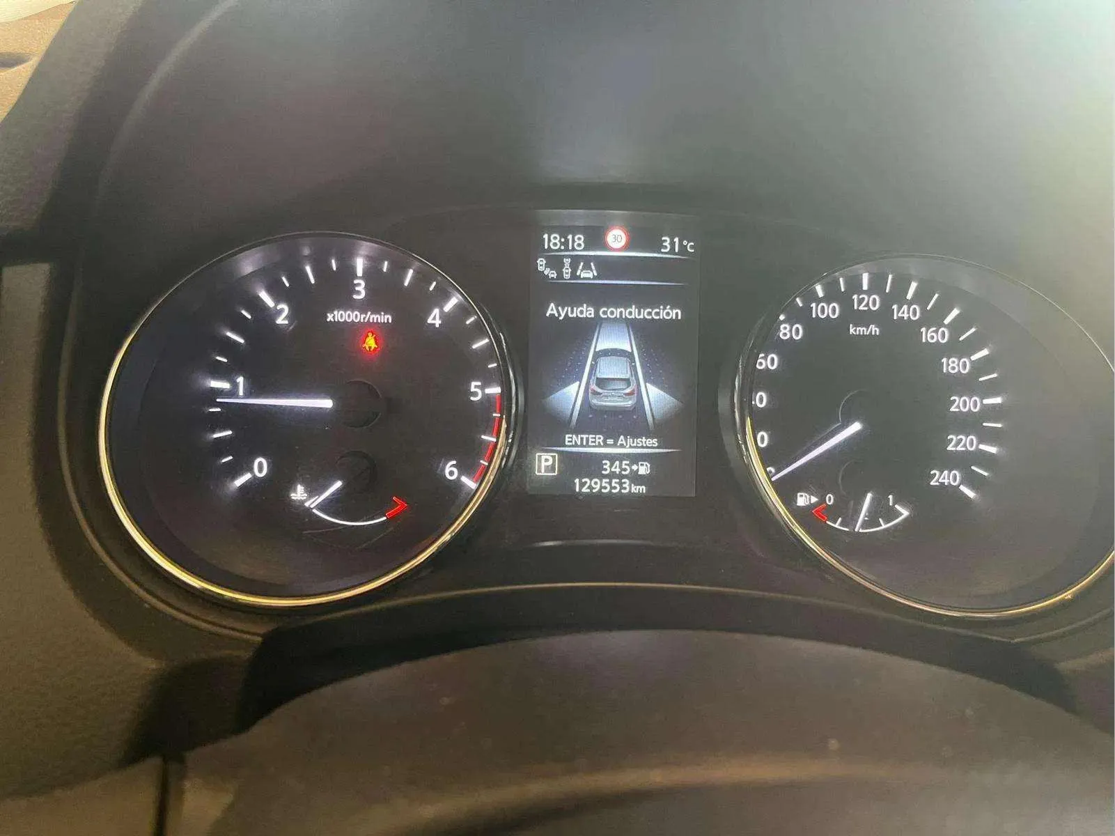 Nissan Qashqai 1.6 dCi Xtronic Tekna Piel - foto 14