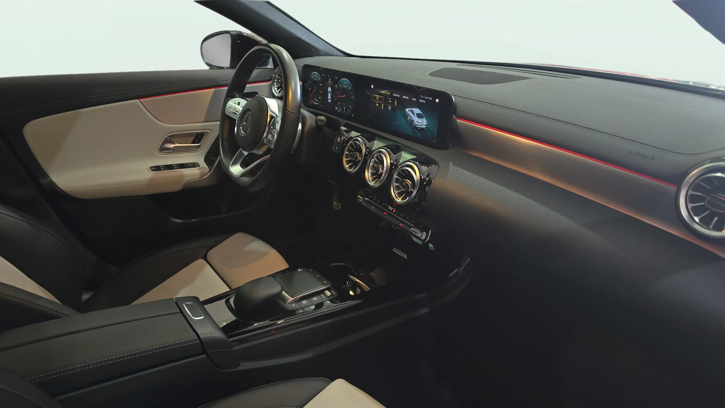 Mercedes-Benz CLA 200 D DCT - foto 5