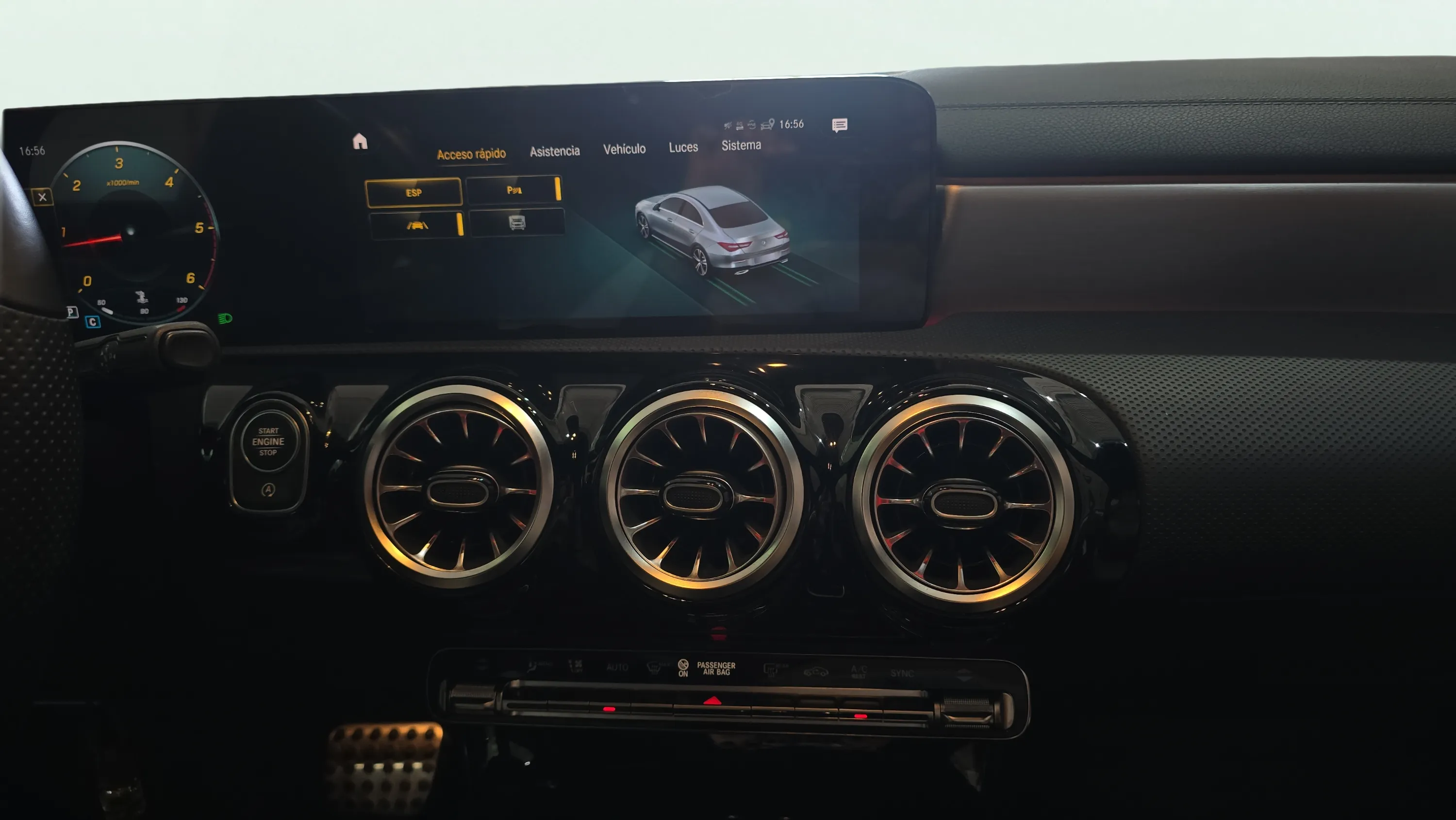Mercedes-Benz CLA 200 D DCT - foto 10
