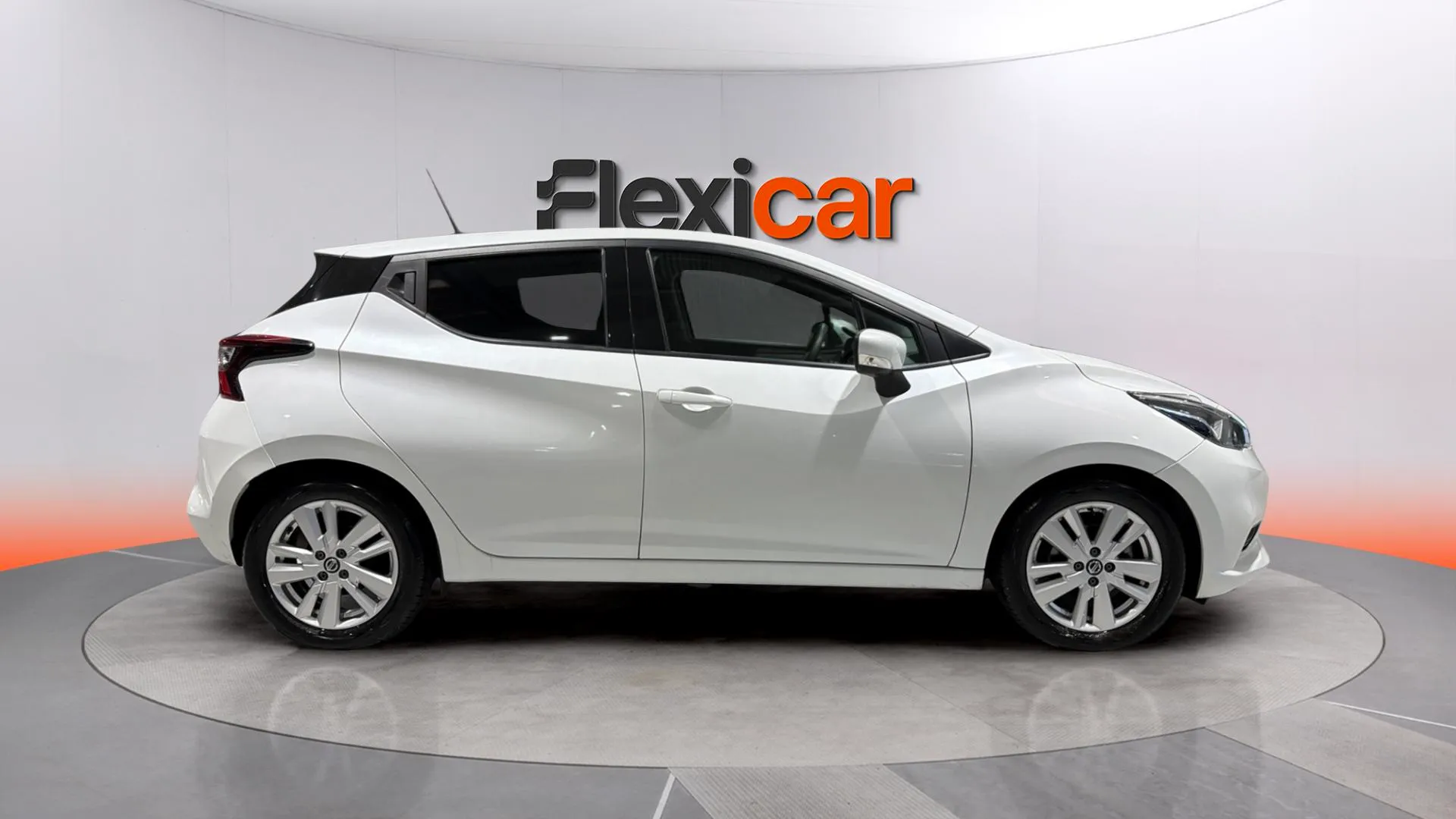 Nissan Micra IG-T E6D N-Connecta - foto 8