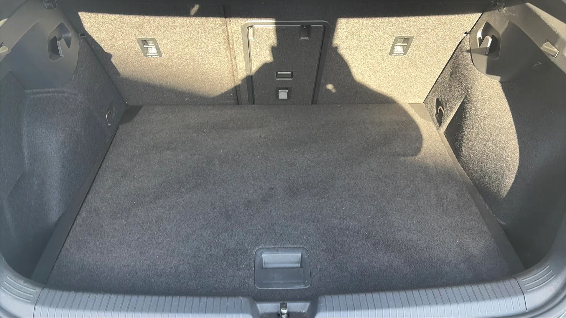 Volkswagen Golf 2.0 TDI - foto 13