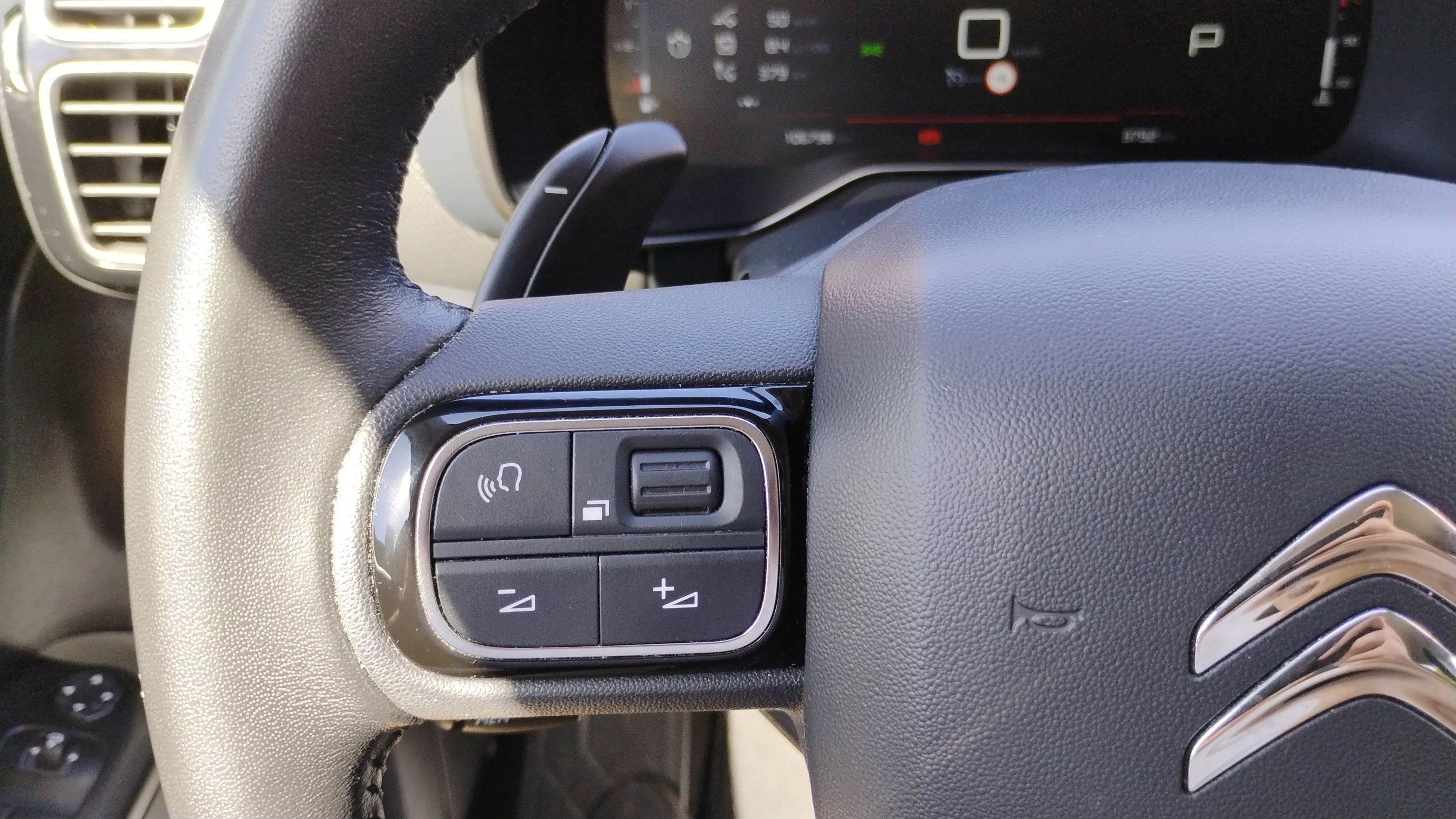 Citroën C5 Aircross BlueHDi EAT8 Plus - foto 13