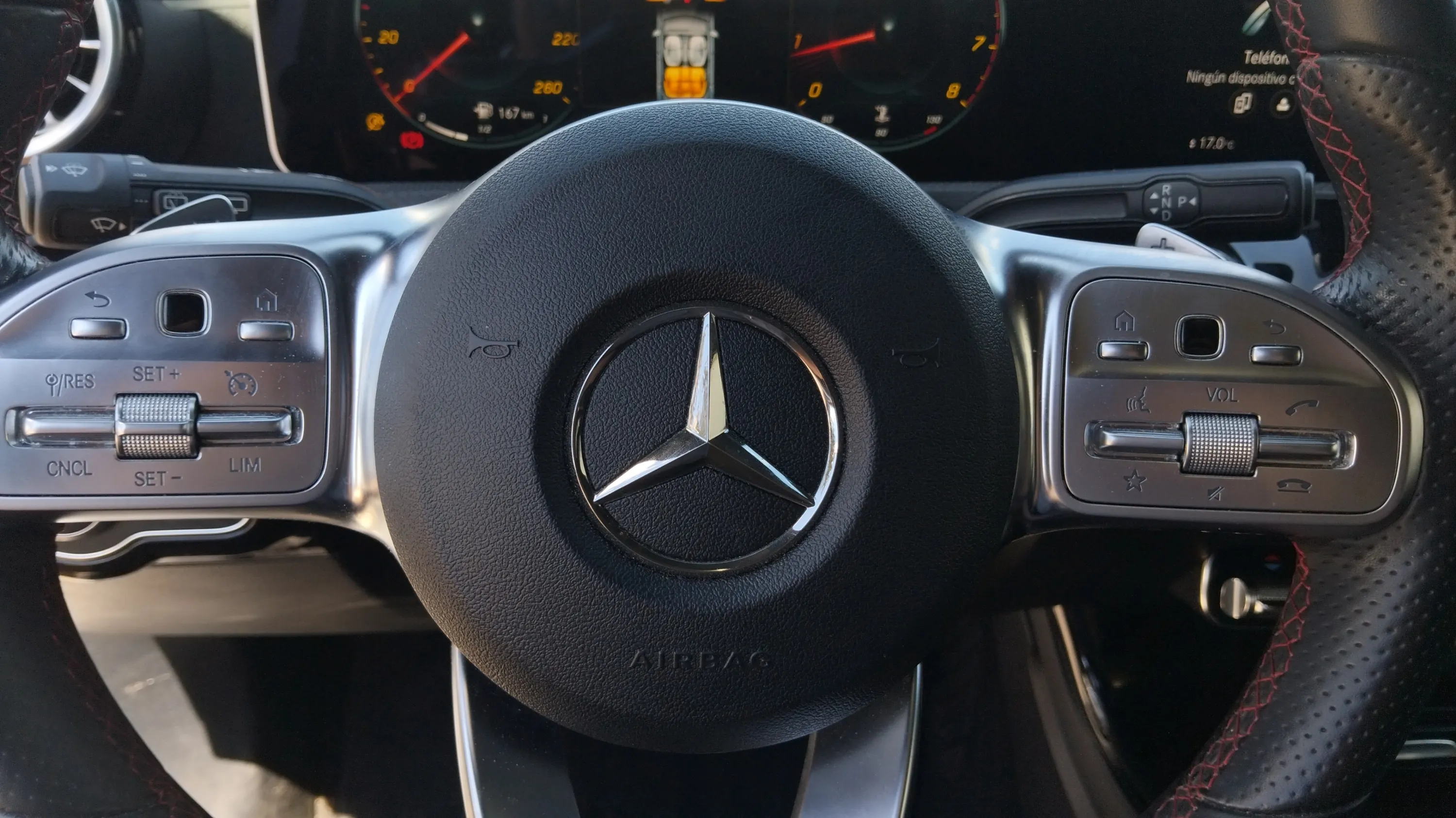 Mercedes-Benz Clase A Sedán A 200 - foto 17