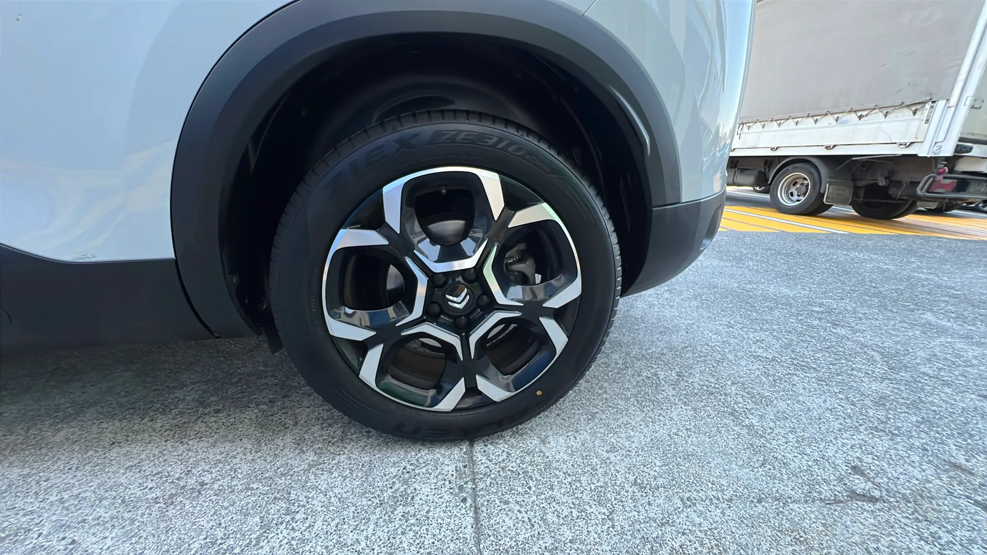 Citroën C5 Aircross BlueHDi EAT8 Plus - foto 28