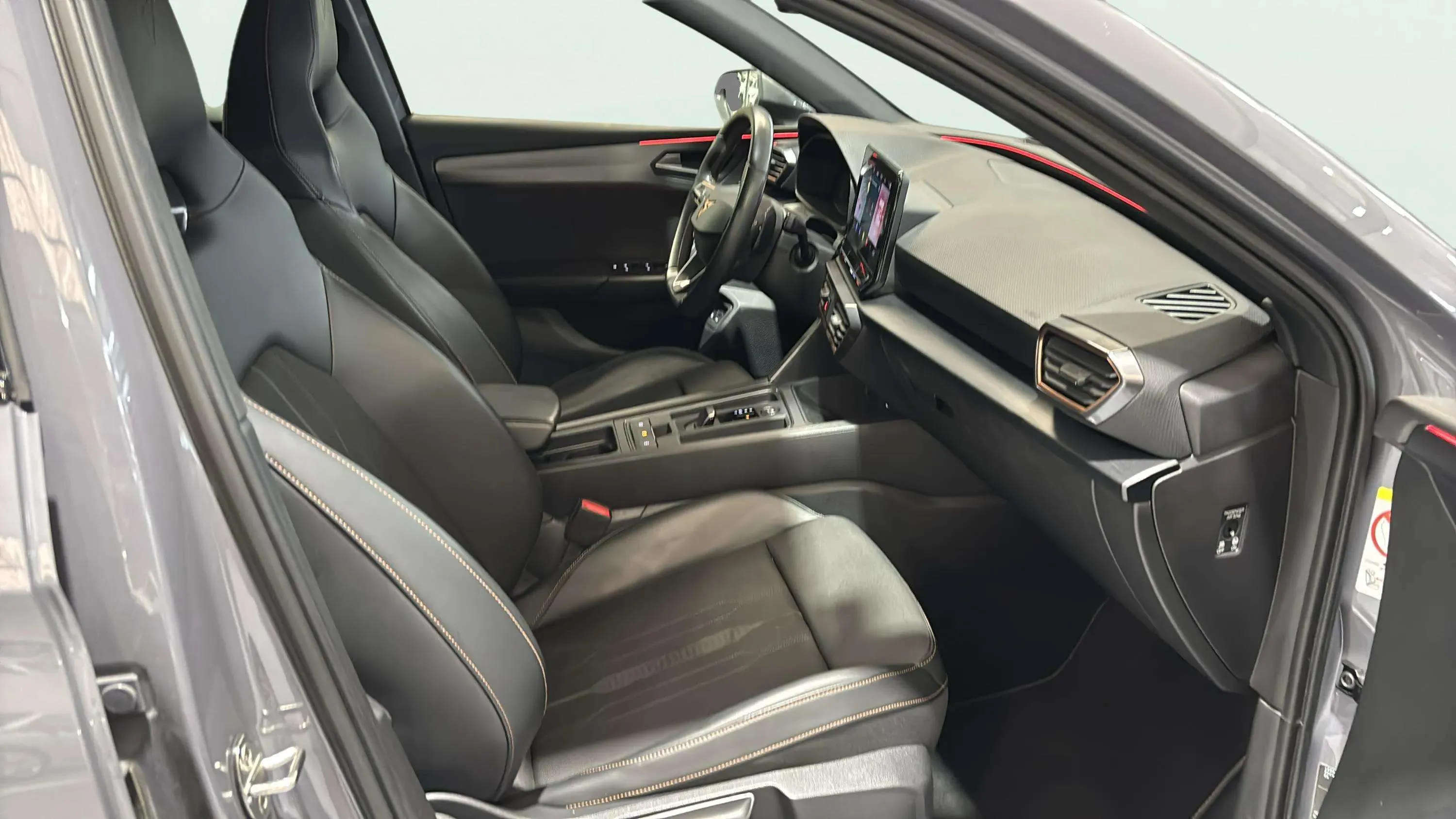 Cupra León SP 1.4 e-Hybrid DSG - foto 23