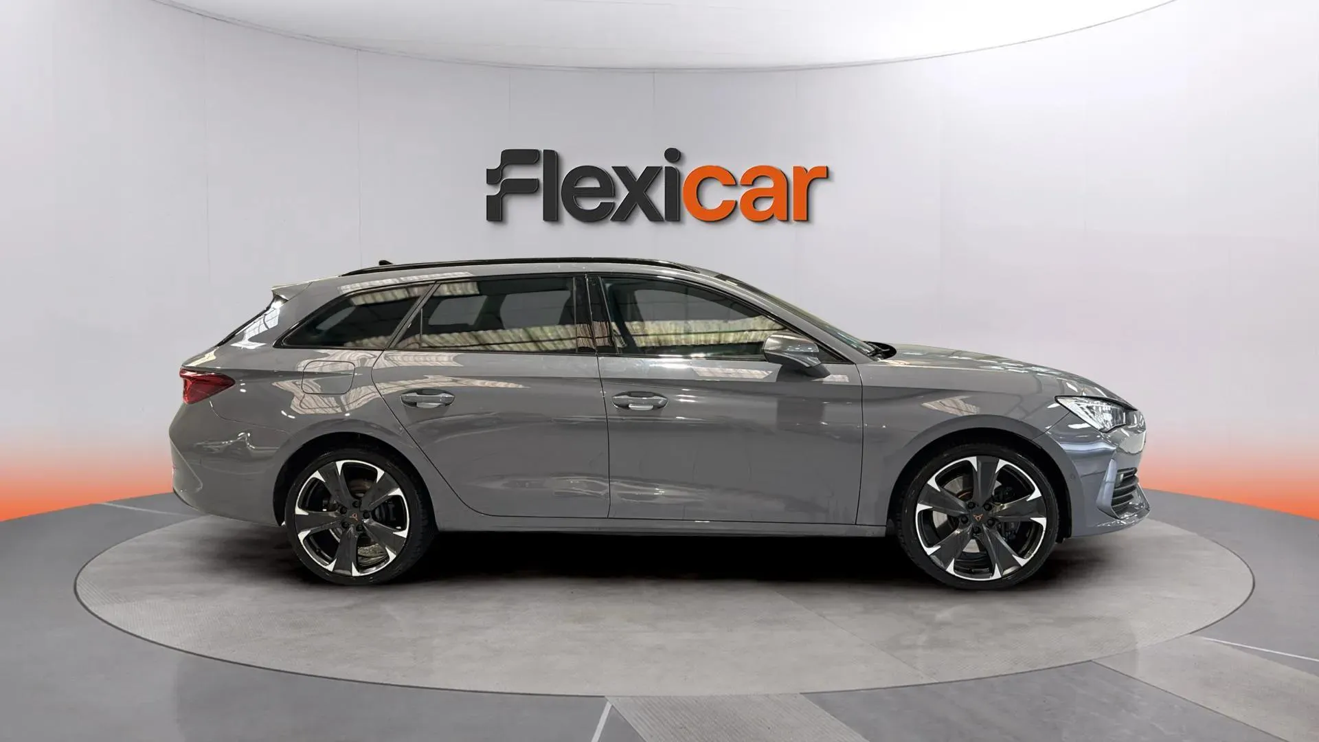 Cupra León SP 1.4 e-Hybrid DSG - foto 8