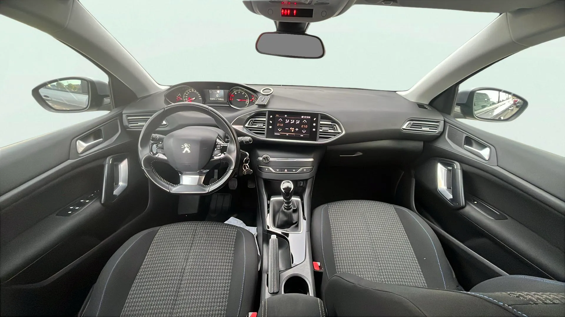 Peugeot 308 SW Active PureTech 110 - foto 13