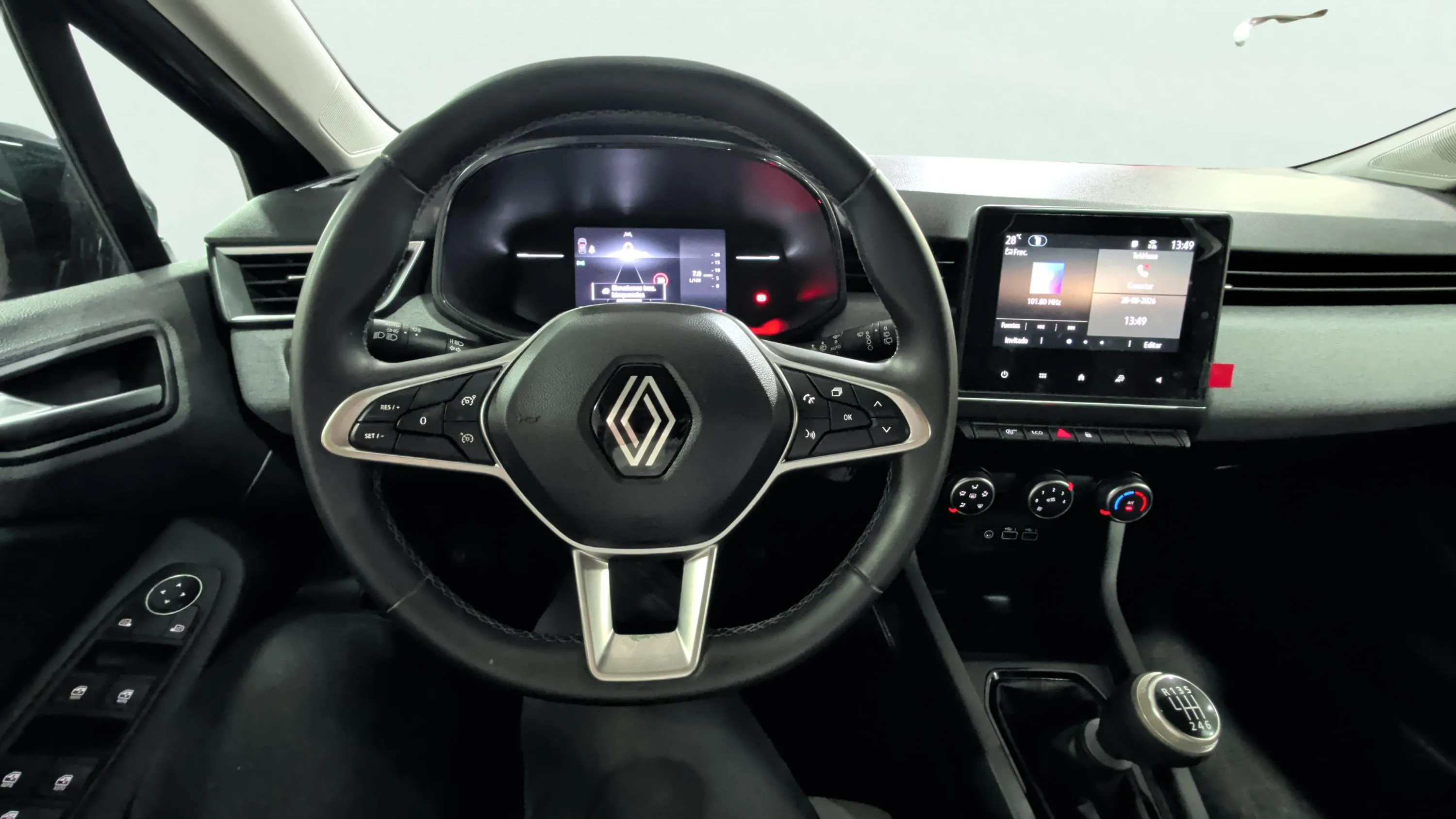 Renault Clio Evolution TCe 90 - foto 10