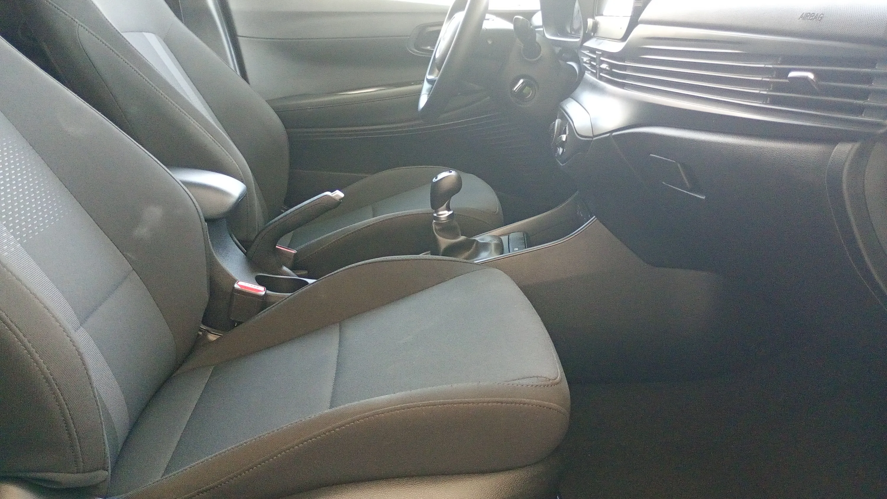 Hyundai i20 1.2 MPI Klass - foto 25