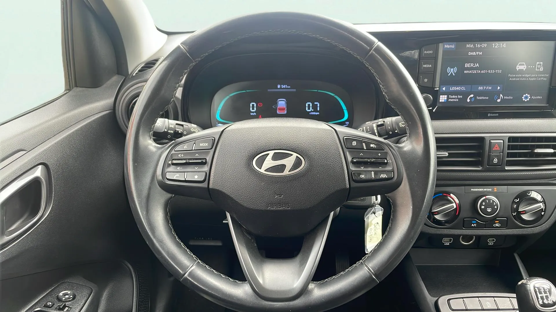 Hyundai i10 1.0 Klass - foto 11