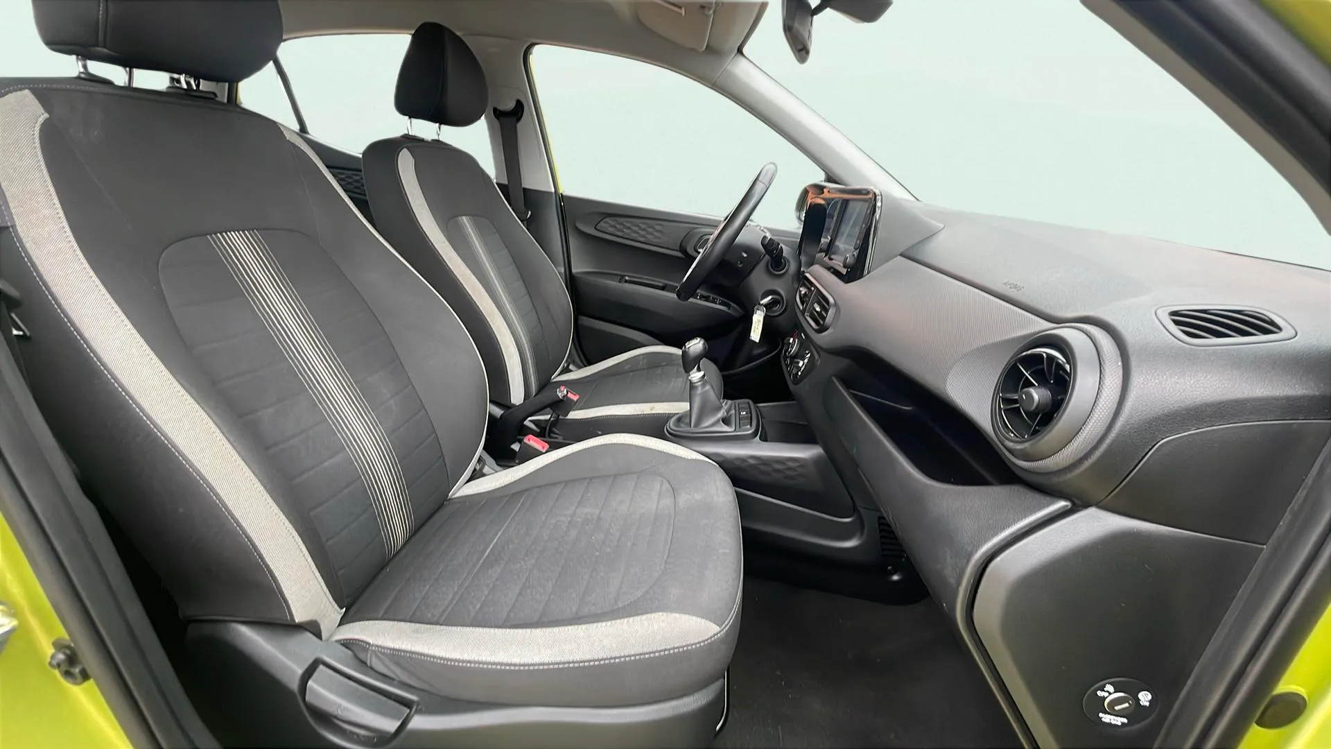 Hyundai i10 1.0 Klass - foto 13