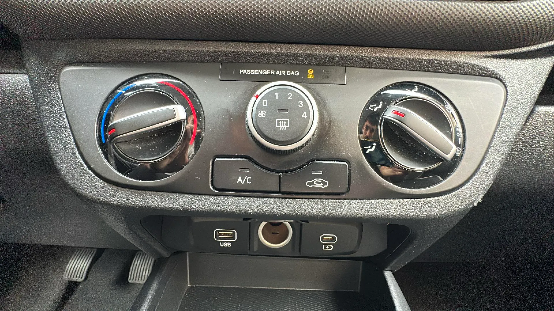 Hyundai i10 1.0 Klass - foto 21