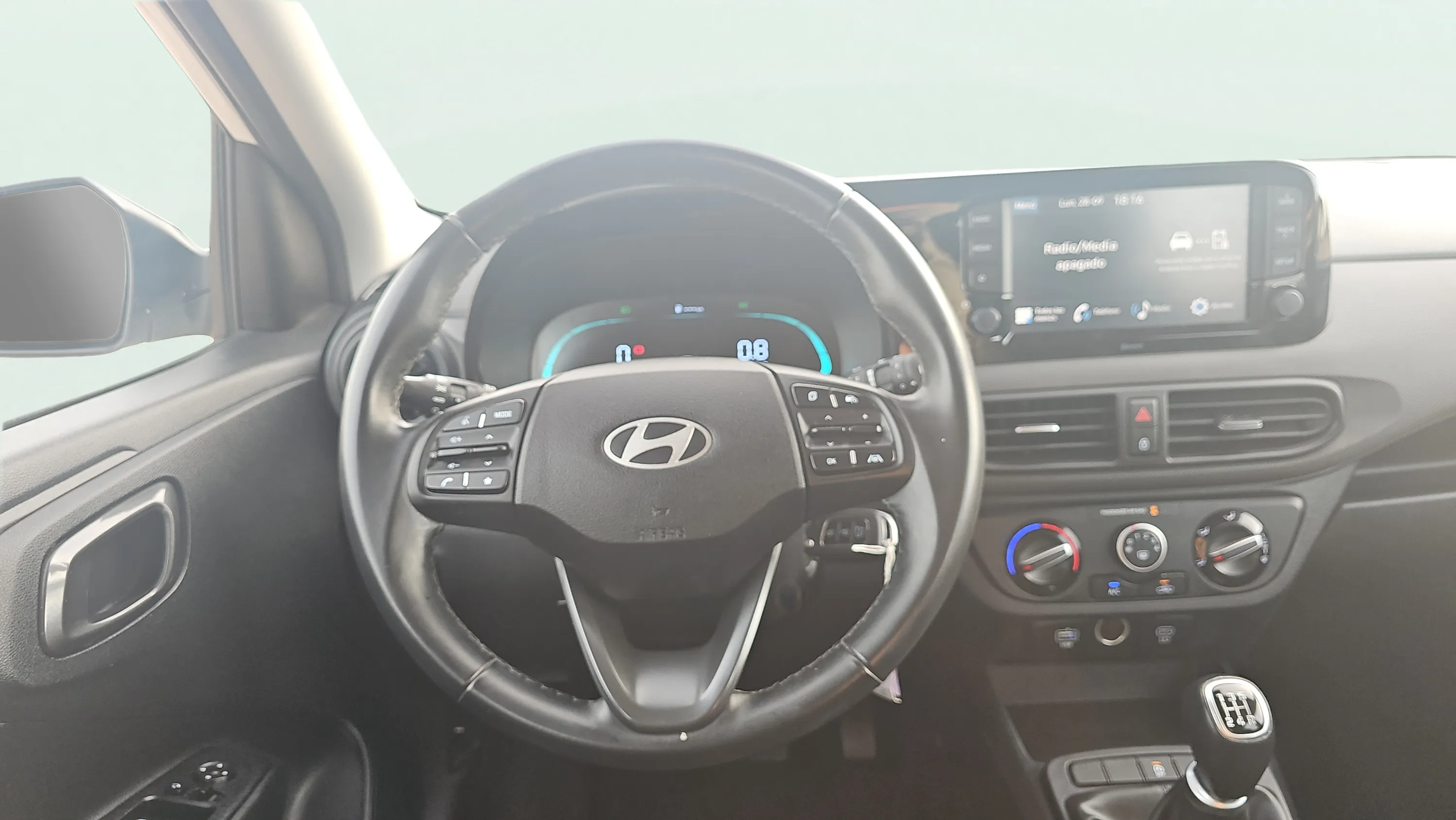 Hyundai i10 1.0 Klass - foto 11