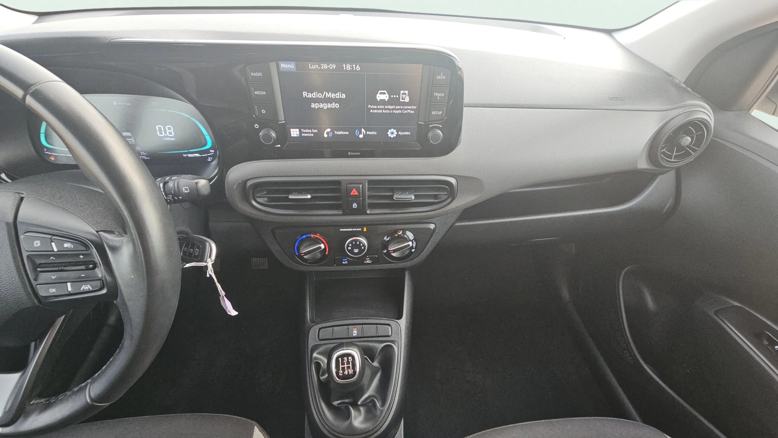 Hyundai i10 1.0 Klass - foto 10
