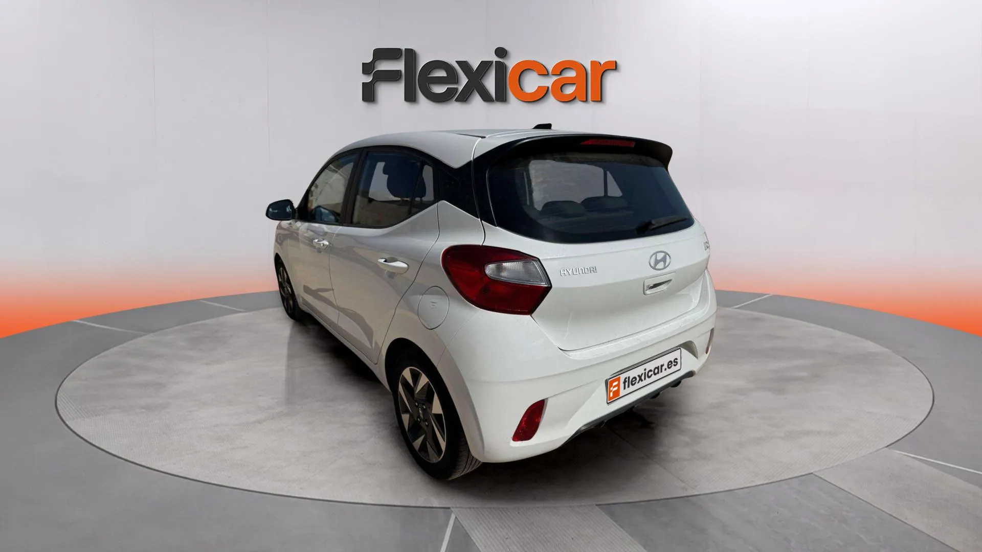 Hyundai i10 1.0 Klass - foto 5