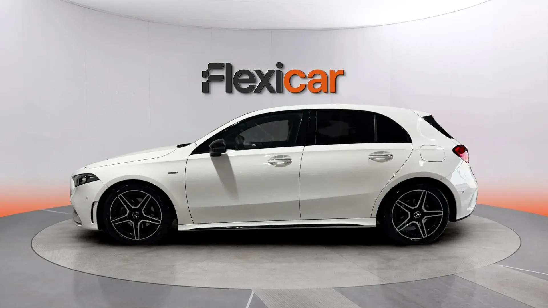 Mercedes-Benz Clase A A 180 d - foto 7