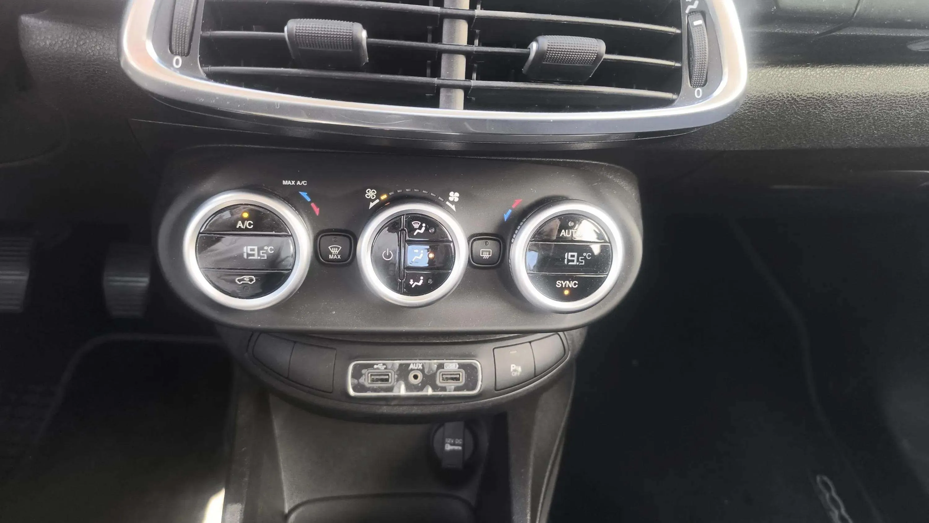 Fiat 500X Sport 1,0 Firefly T3 - foto 20