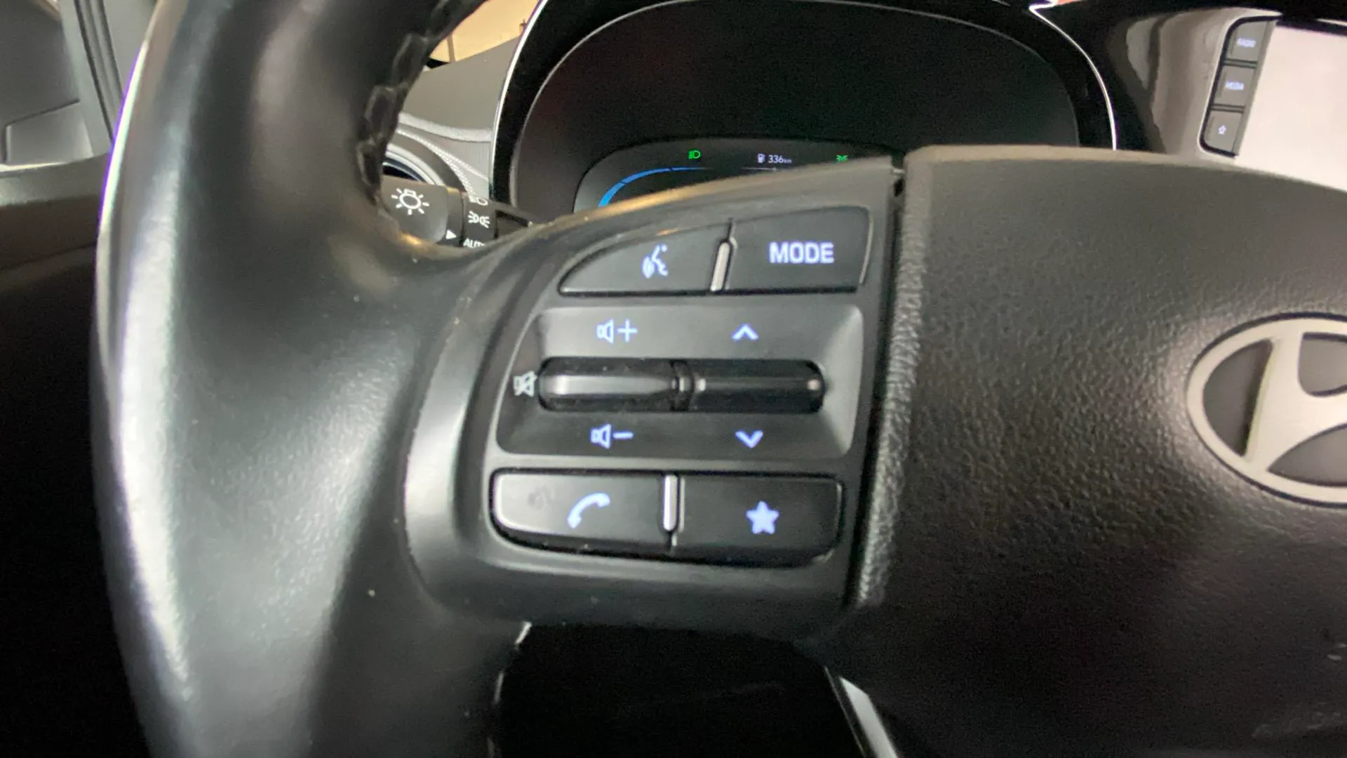 Hyundai i10 1.0 Klass - foto 19