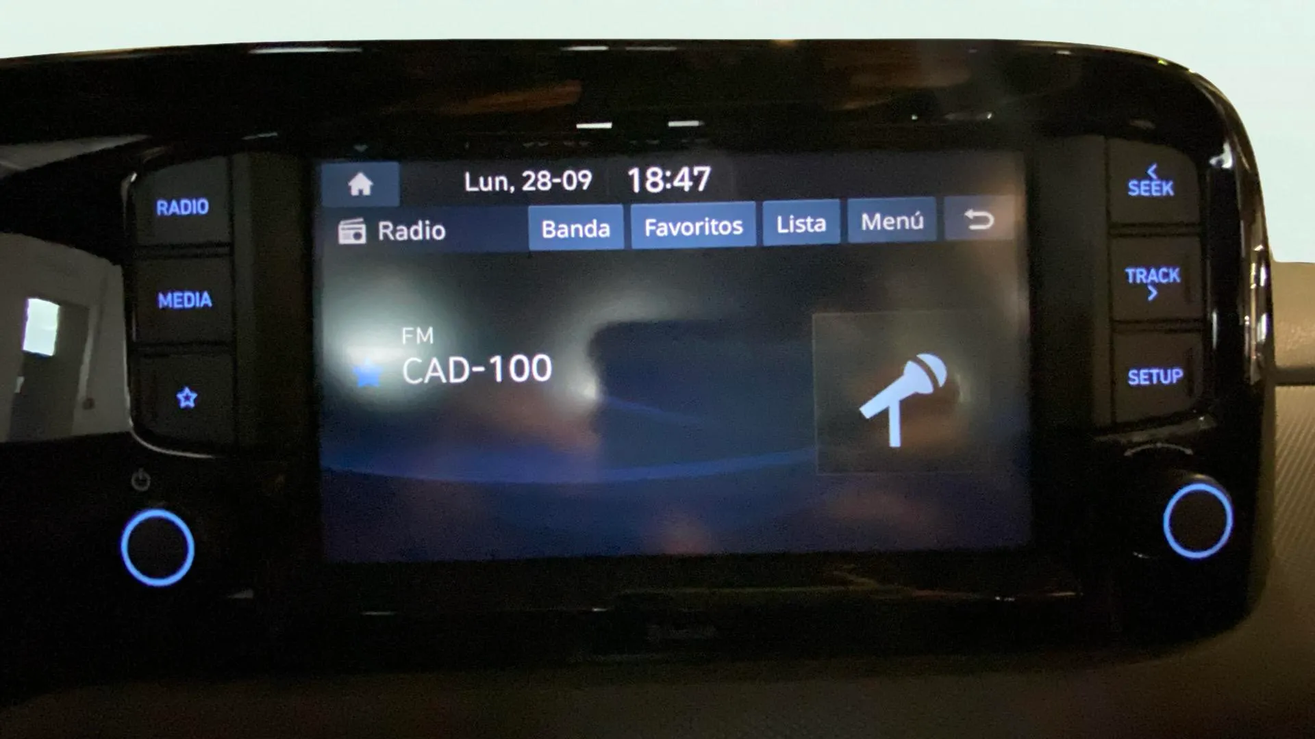 Hyundai i10 1.0 Klass - foto 24