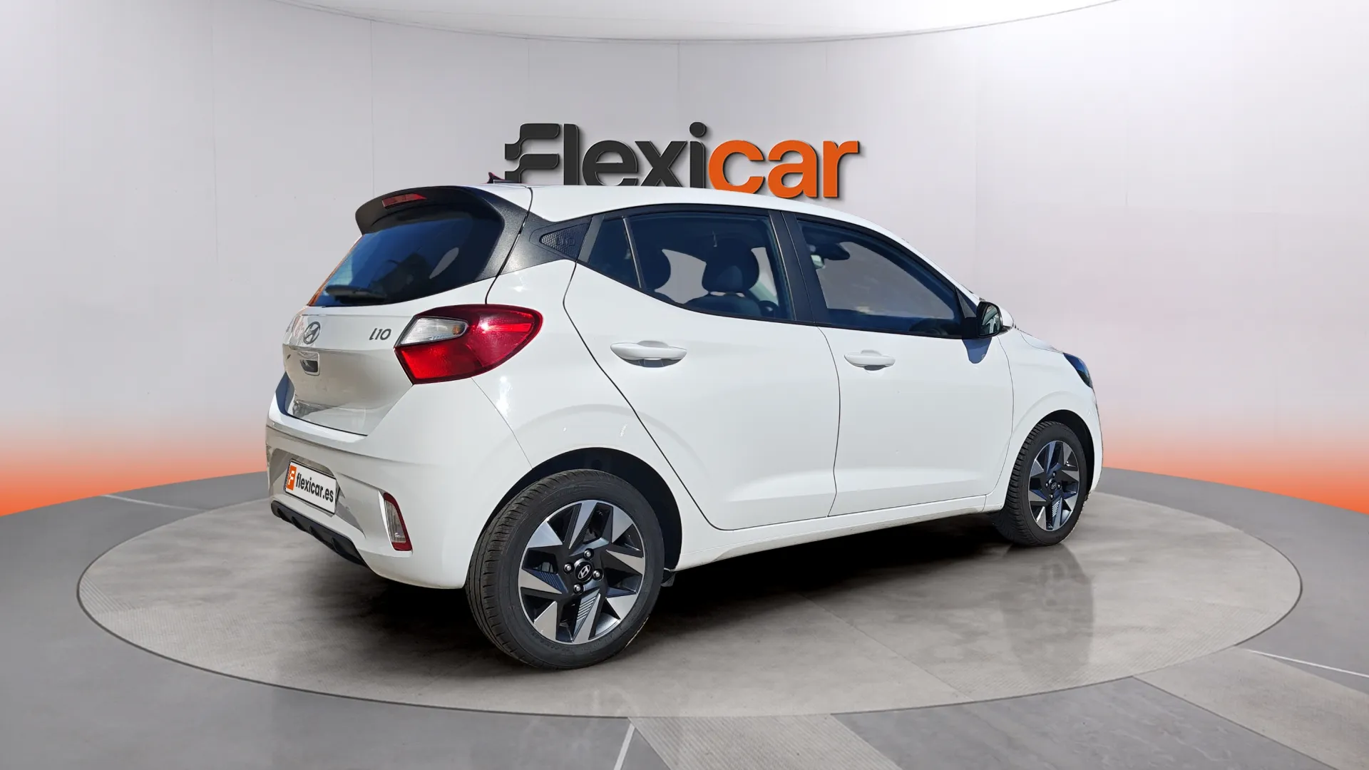 Hyundai i10 1.0 Klass - foto 5