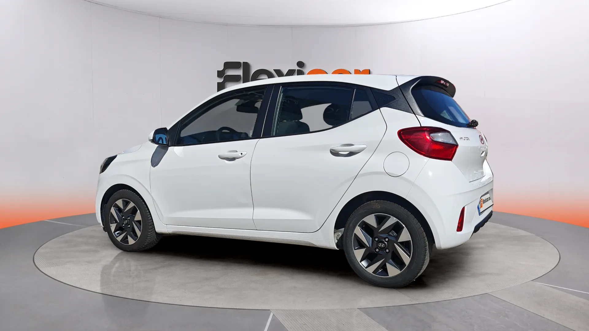 Hyundai i10 1.0 Klass - foto 3