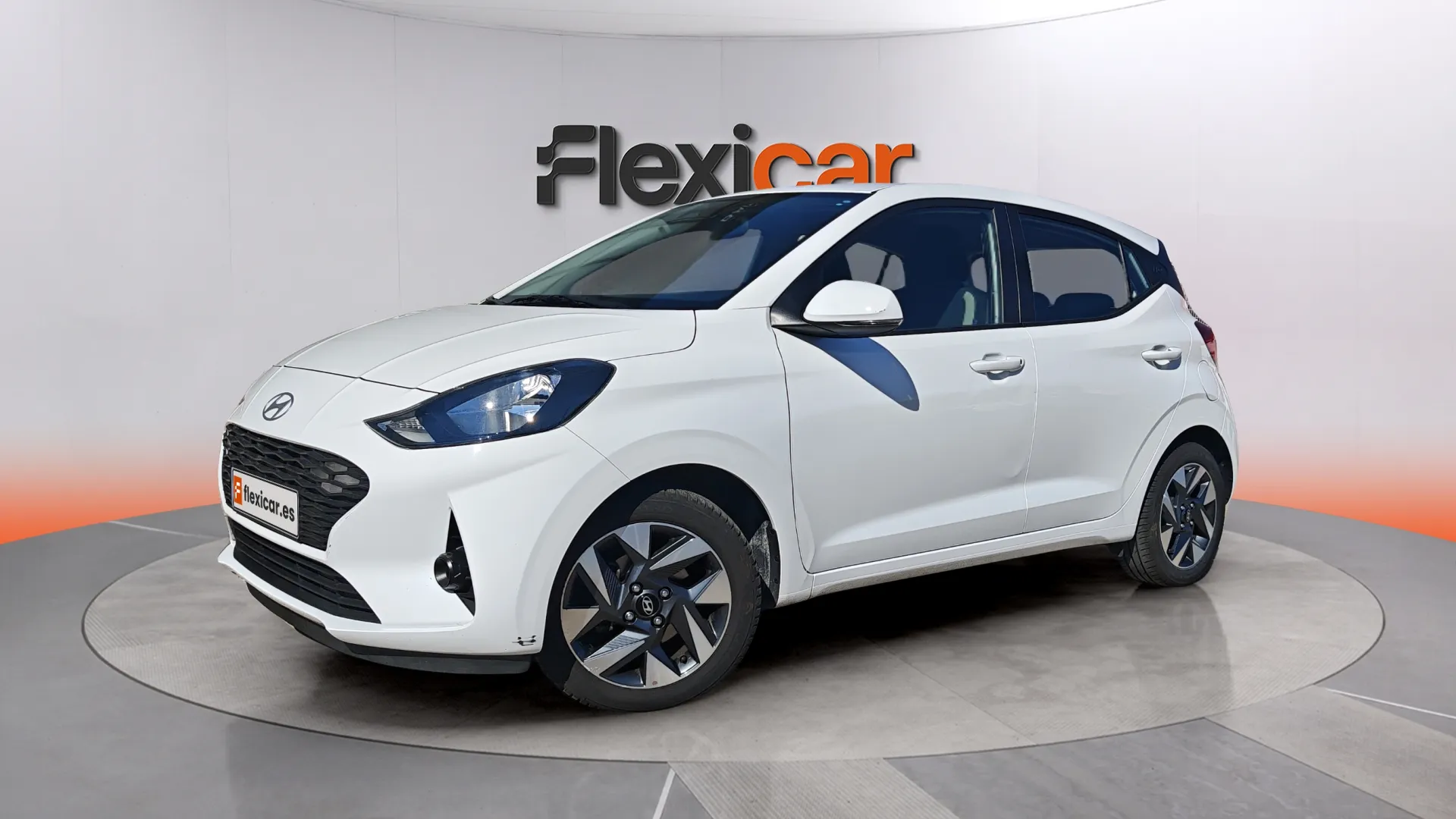 Hyundai i10 1.0 Klass - foto 1