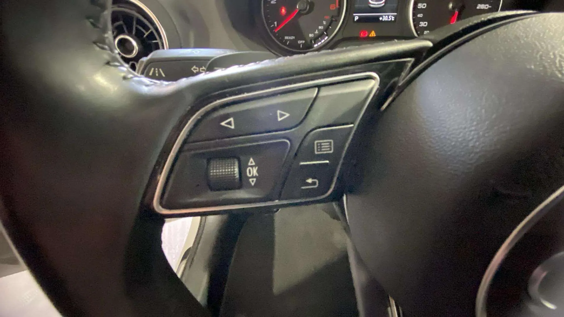 Audi Q2 Advanced 30 TDI S tronic - foto 15